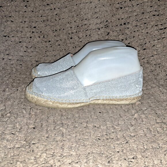 GAIMO-Espadrilles-Spain-Silver Sparkle Slip In Flats-Sz 37-Near Mint - Picture 2 of 7